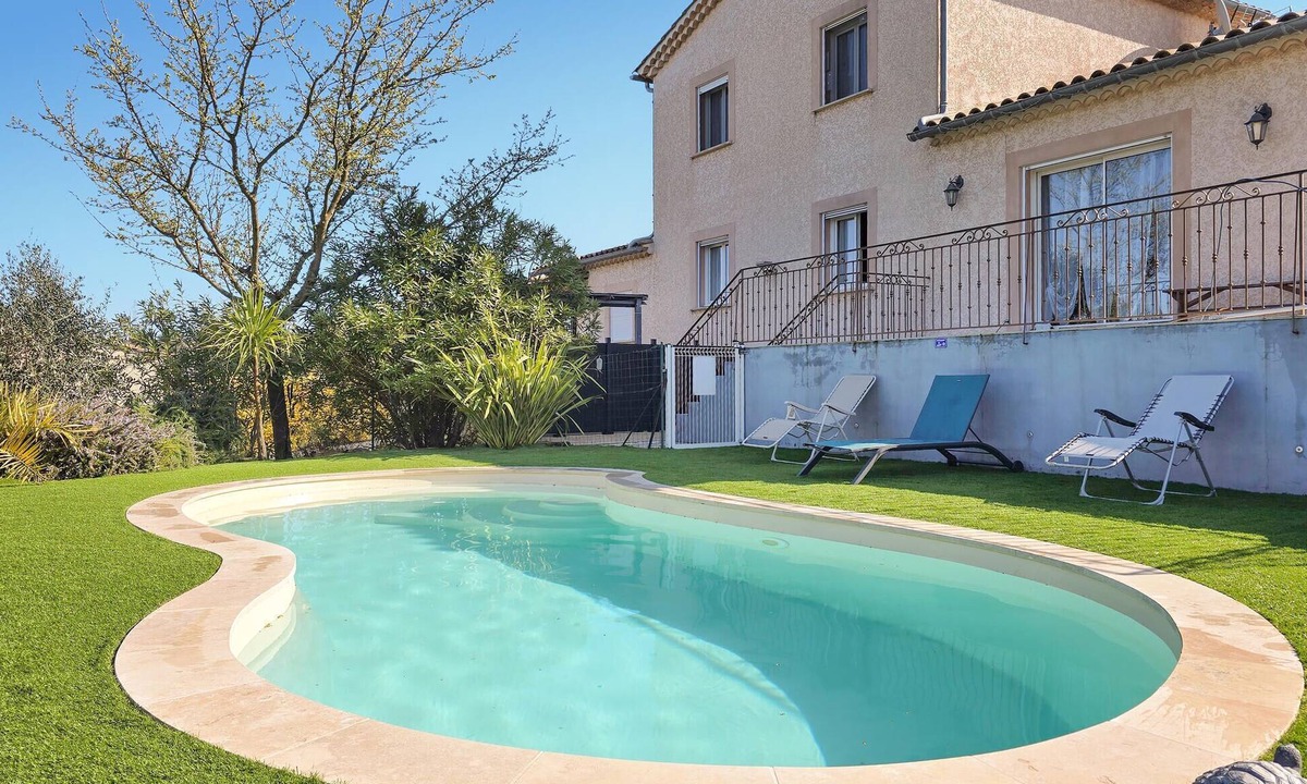 Barjac House | 1 bedroom gorgeous home in Barjac