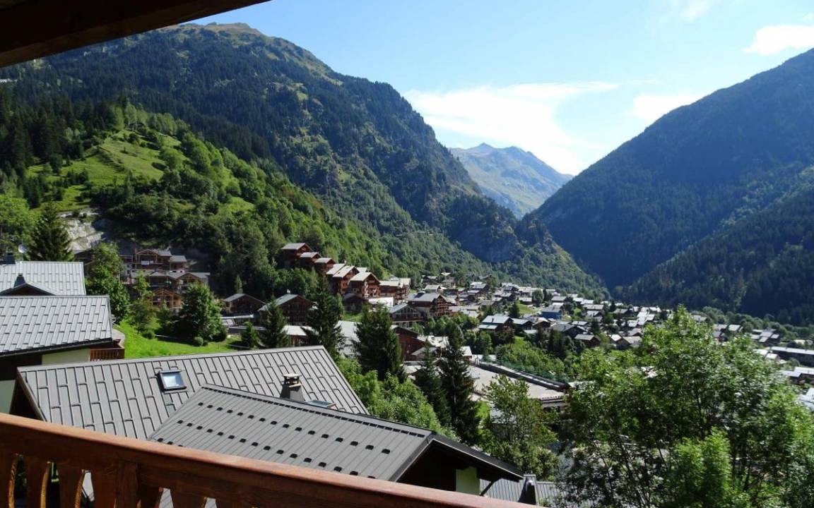 Champagny-en-Vanoise Apartment | 37 m² Apartment ∙ 2 bedrooms ∙ 4 guests