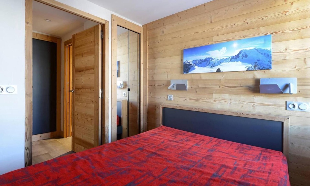 Bellentre Apartment | 3rd floor, view mountain, balcony, tv, ski locker, 124m², Montchavin La Plagne