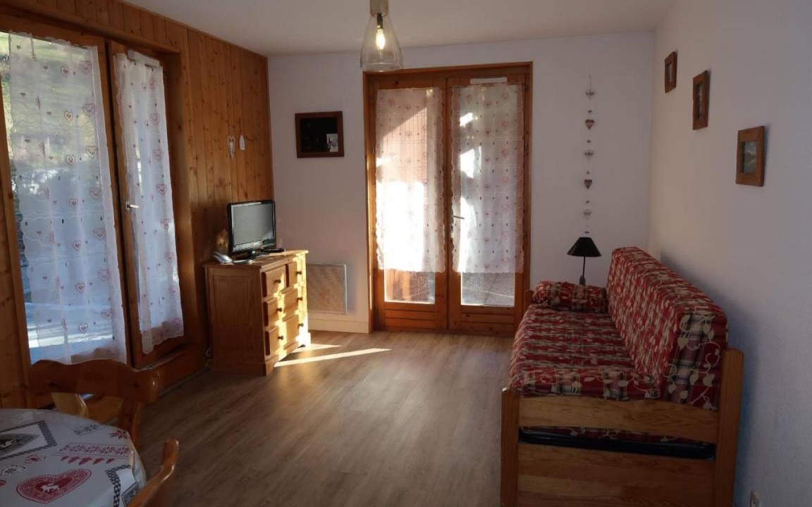 Valloire Apartment | 51 m² Apartment ∙ 2 bedrooms ∙ 8 guests