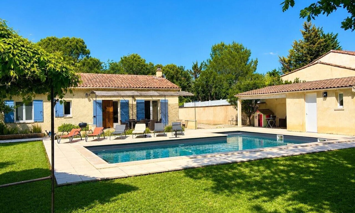 Mazan House | A charming vacation home, nestled in a quiet spot at the foot of Mont Ventoux!