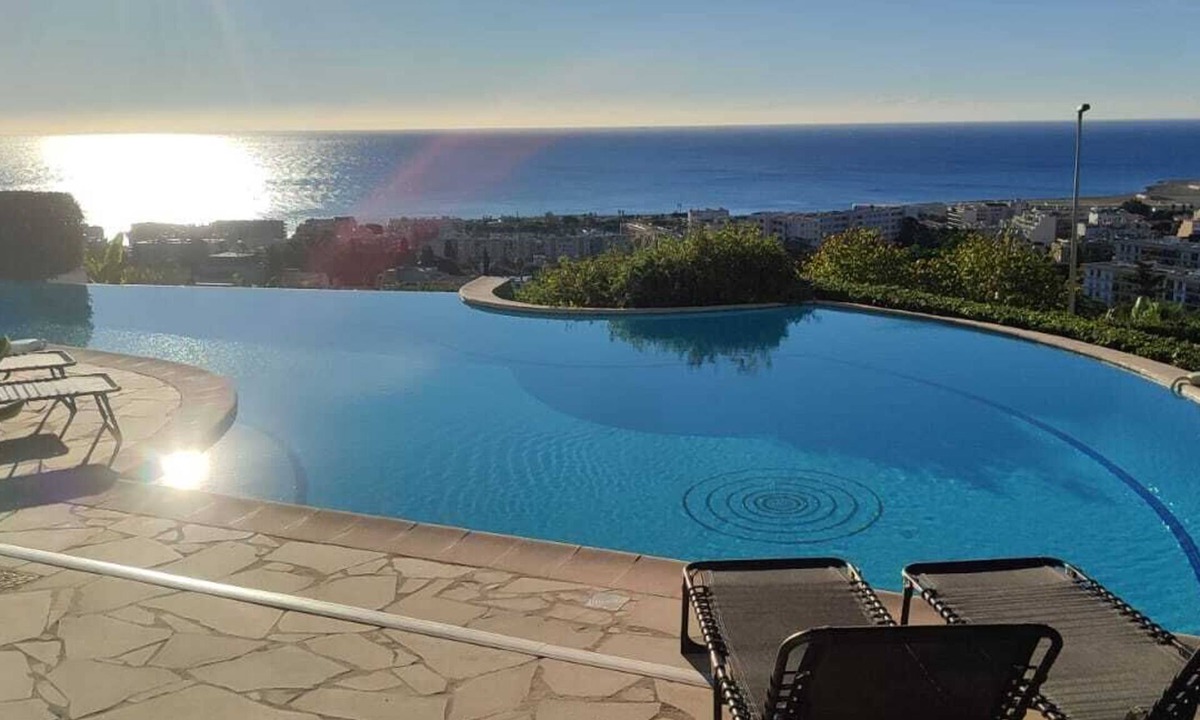 Nice Cottage | Adorable cottage with pool and Ocean view