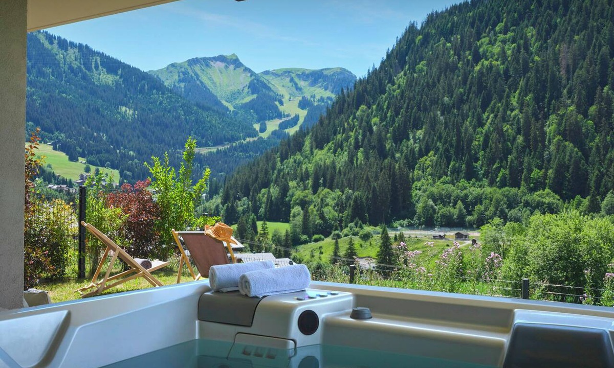 Chatel Ski Chalet | Alpaga Cosima - Peaceful chalet for every season - OVO Network
