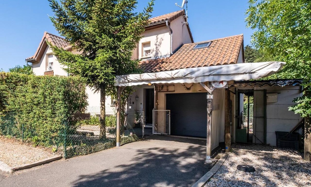 La Bastide-Puylaurent House | Alyxia's Villa - LA BASTIDE-PUYLAURENT
