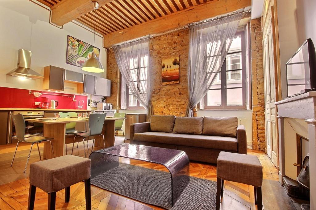 1st Arrondissement Apartment | Appartement Le Sathonay - proche Place des Terreaux