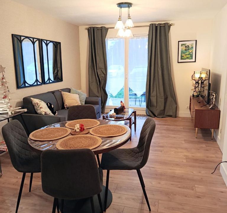 Gaillac Apartment | Au secret du Levant, piscine, clim et zenitude