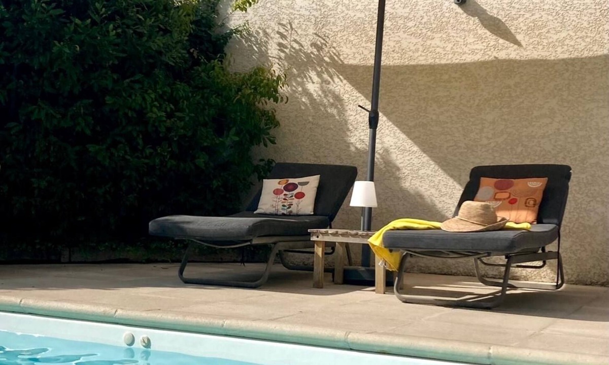 Mazan House | Authentic Mas Provençal near Mont-Ventoux with private pool