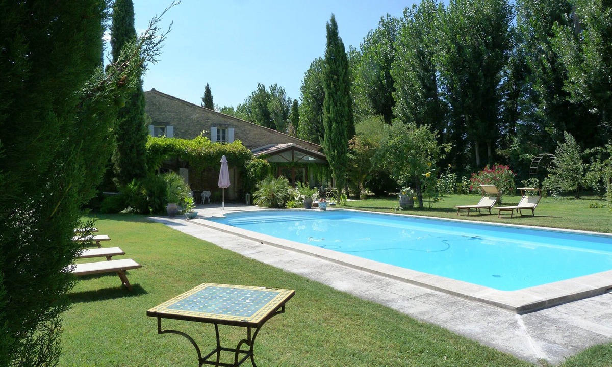 L'Isle-sur-la-Sorgue House | Beautiful house in the nature, calm, horses around. holidays!