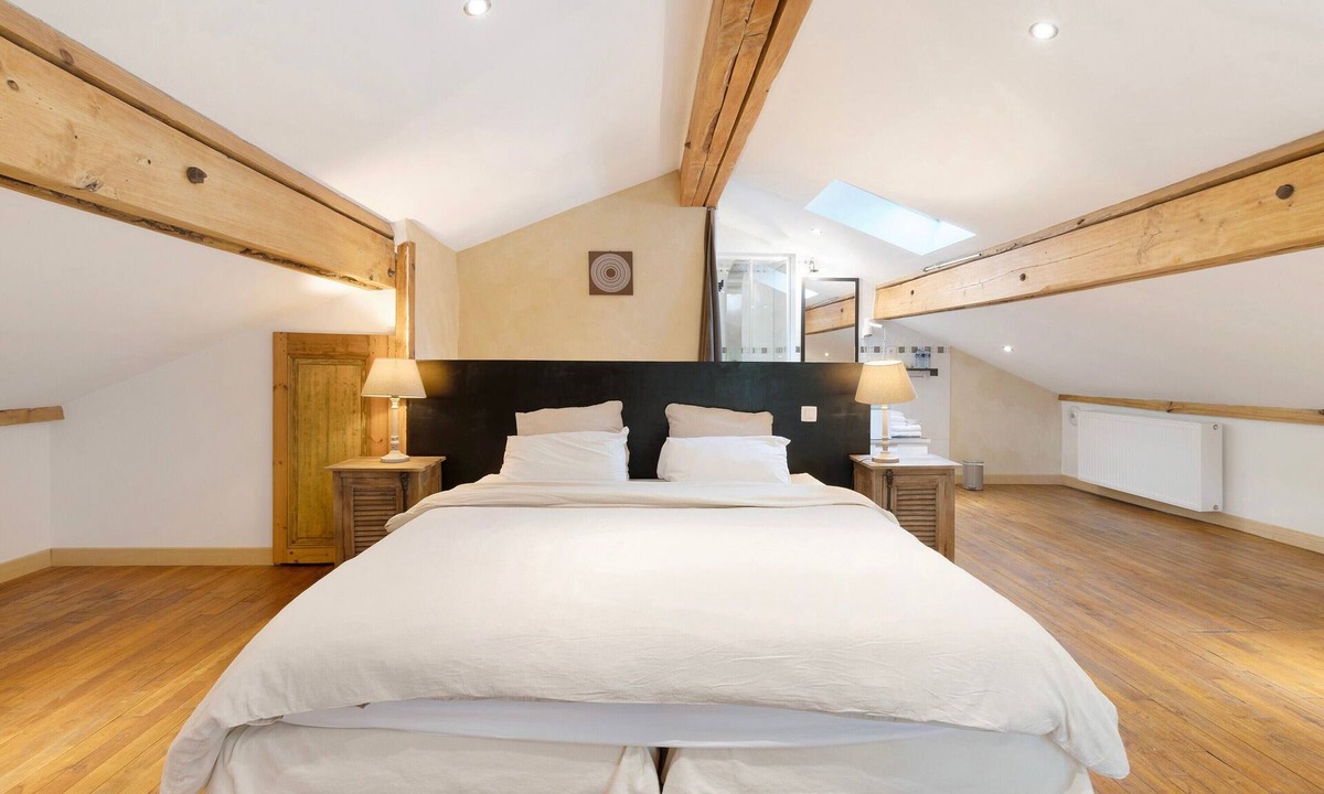 Thiviers Bed & Breakfast | Bed and Breakfast “Domaine de la Sablière” with Shared Terrace, Wi-Fi, and Air Conditioning