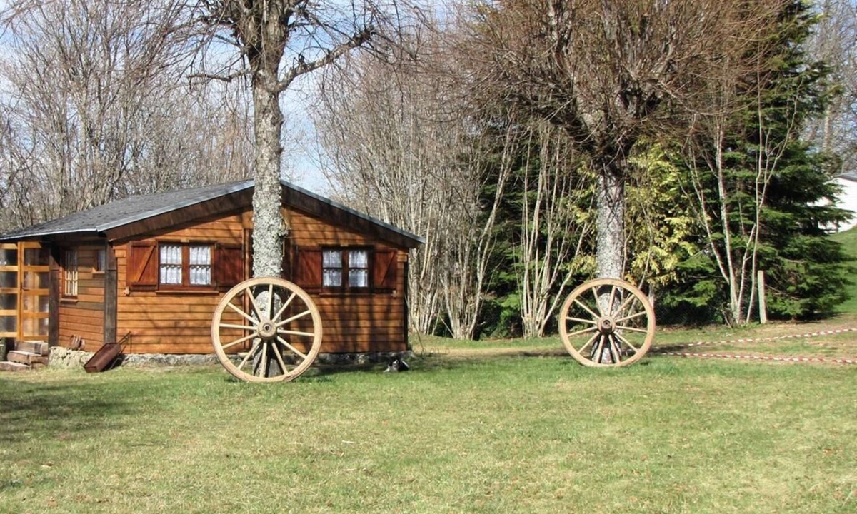 Banes House | Camping Le Clos de Banes - Chalet for 4 people