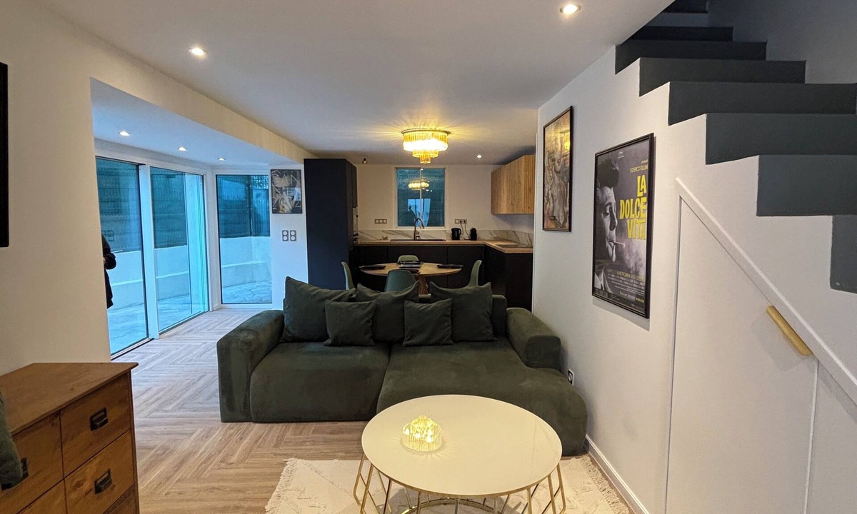 Prado - Republique House | CANNOISE HOUSE 10 minutes' walk from ANTIBES/Croisette station/street