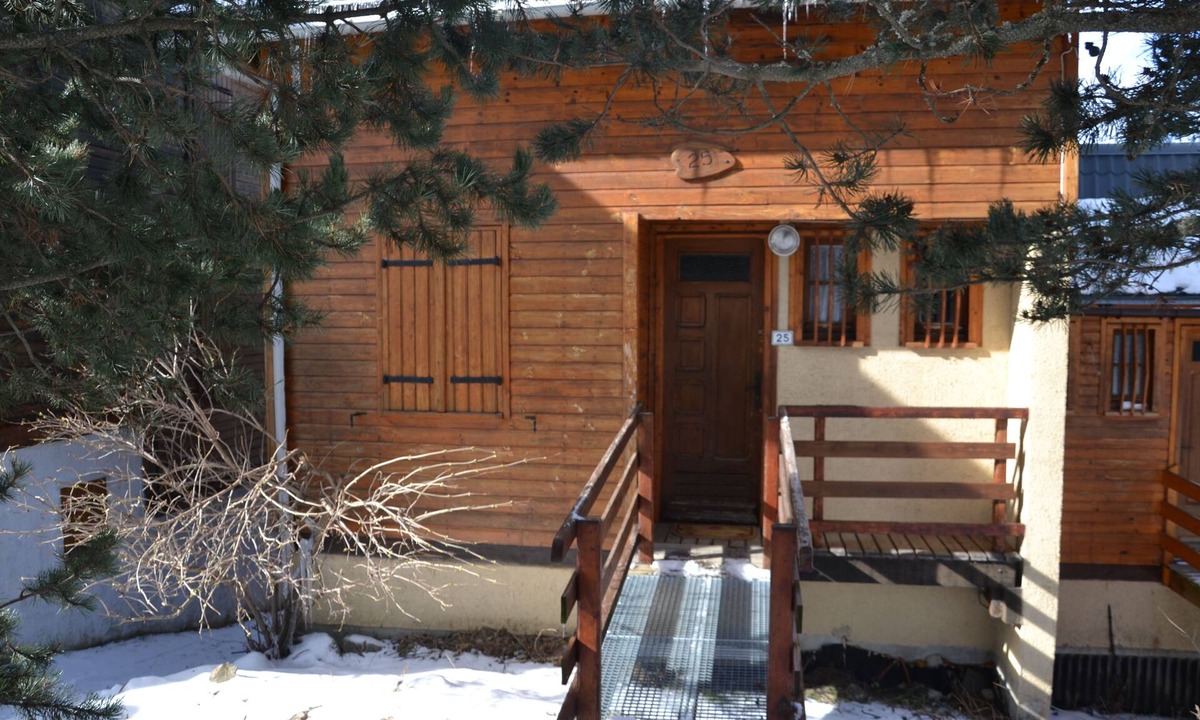 Matemale Ski Chalet | CHALET for 6 persons