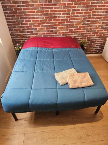 Montlucon House | Chambre chez particulier à 15 min à pieds de la gare de Montluçon