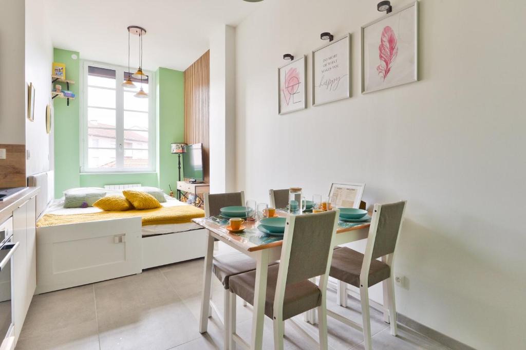 9th Arrondissement Apartment | Charmant appartement à Vaise