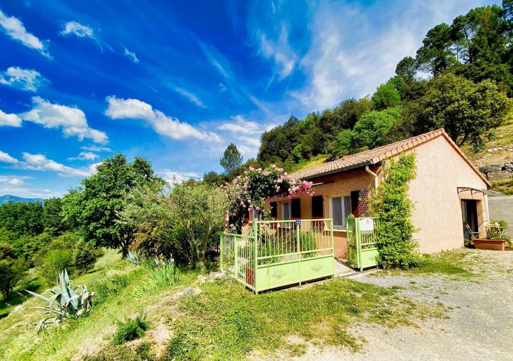 Vals-les-Bains Bed & Breakfast | DOUCE QUIETUDE chambre d'hôtes
