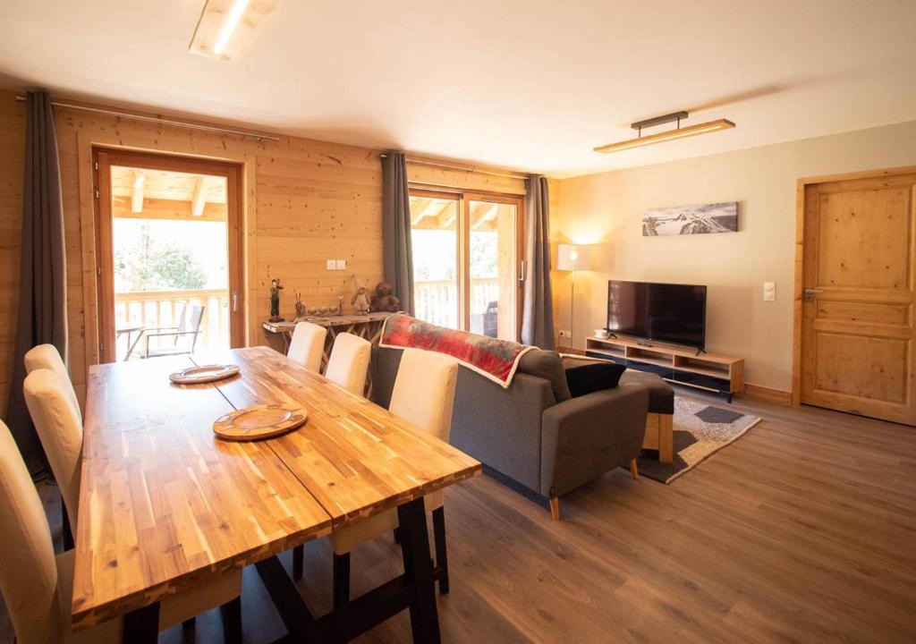 Valmorel Apartment | Duplex 4 pièces avec balcon et parking, 6 pers. - Les Avanchers-Valmorel - FR-1-291-872