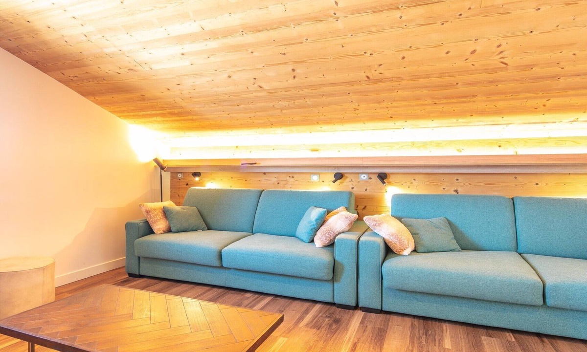 Doucy-Combelouviere Apartment | Family Stay with Picturesque Mountain Views