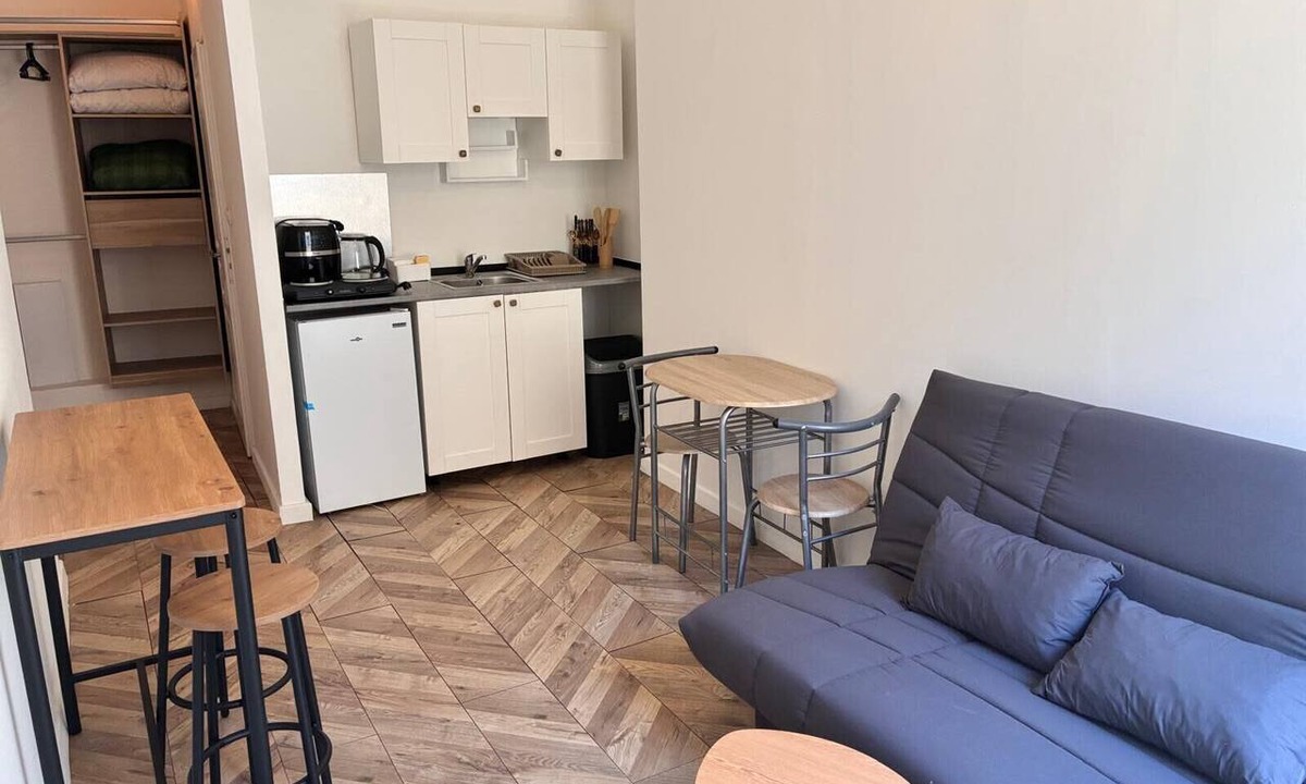 Avignon City Centre Apartment | Functional studio in the heart of Avignon