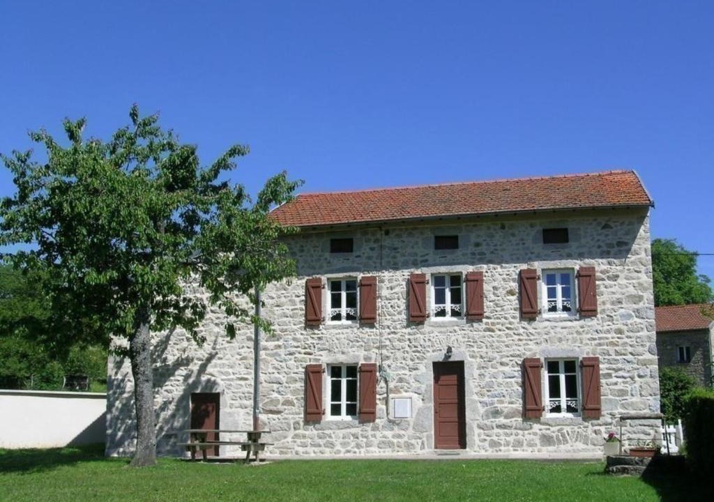 La Guillermie House | Gîte spacieux à La Guillermie, animaux acceptés, jardin - FR-1-489-188