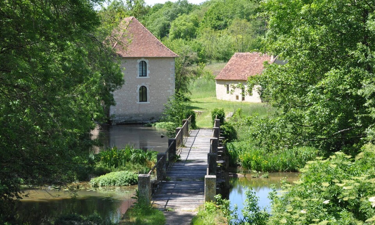 Bethines House | Le Moulin Brûlé - BETHINES