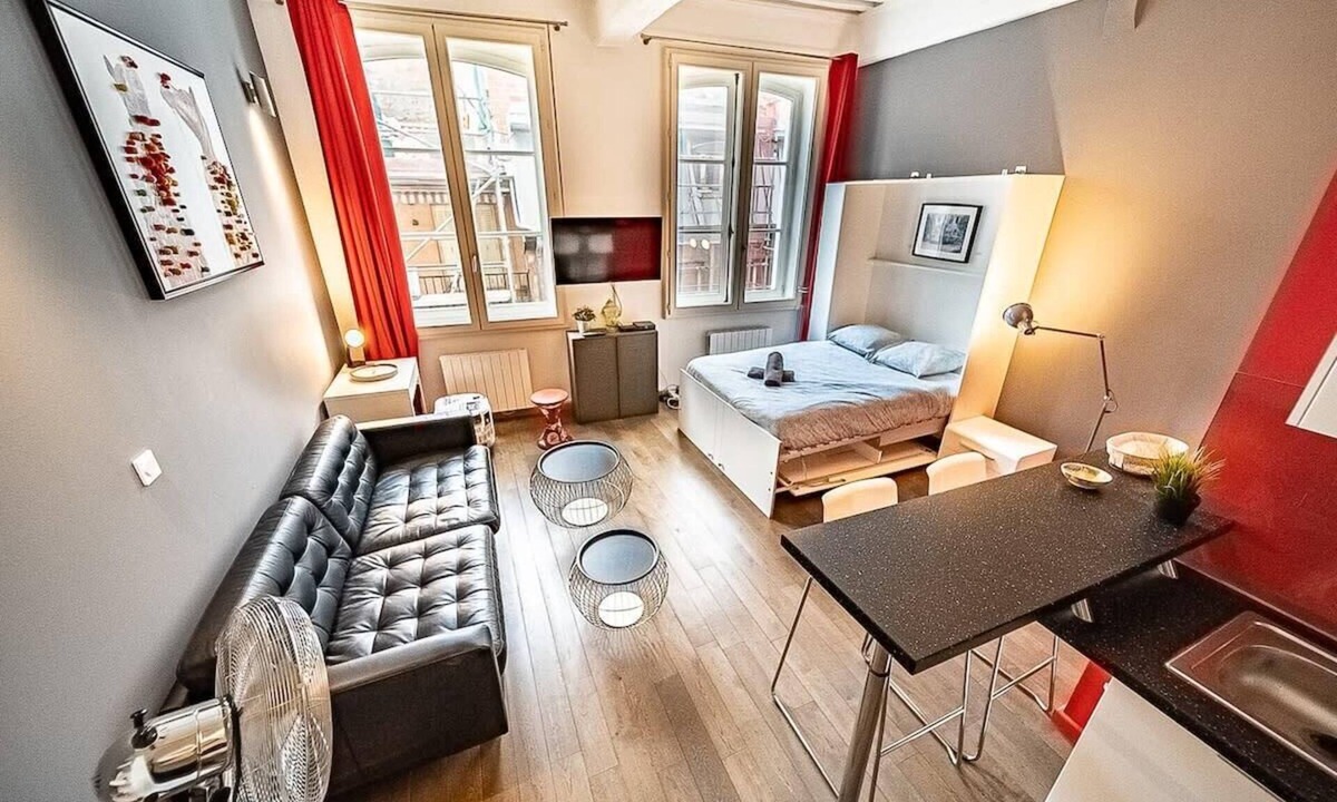 Terreaux - Bat d'argent Apartment | Le Sainte Catherine - studio en centre ville