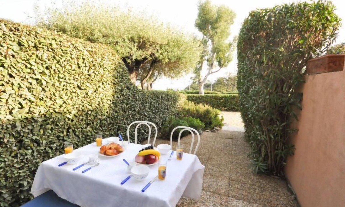 Cavalaire-sur-Mer Apartment | Les Jardins de la Mer by Interhome