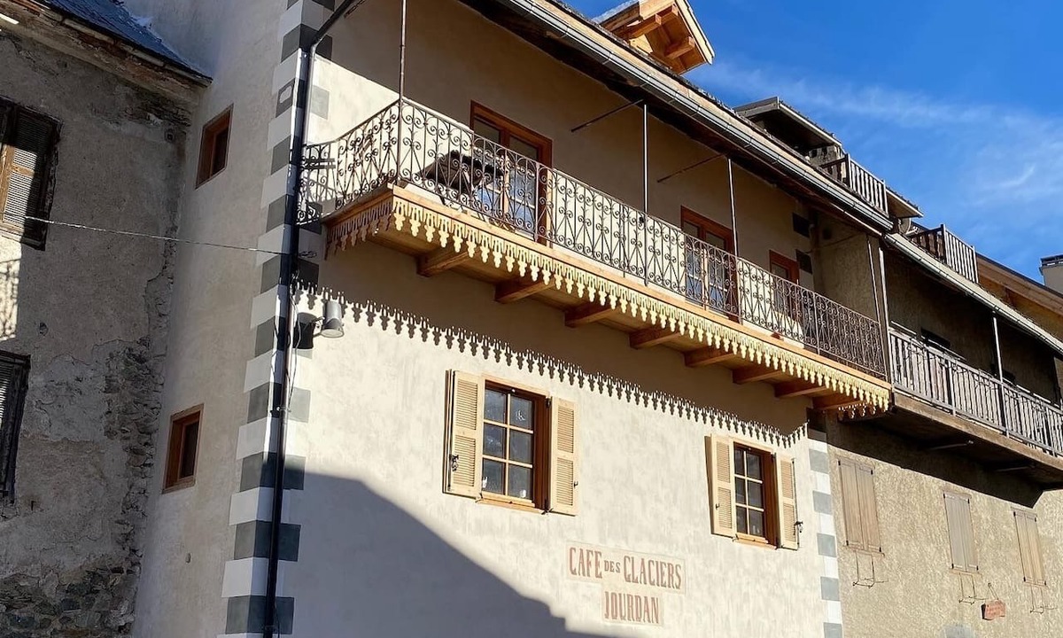 Monetier-les-Bains House | Luxuriously renovated chalet