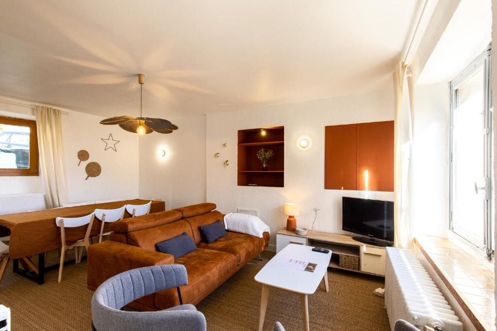 Le Bourget-du-Lac House | Maison avec vue sur le lac