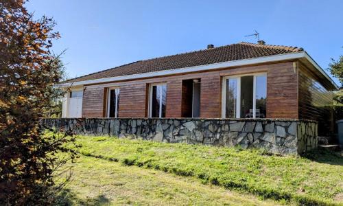 Bonnac-la-Cote House | Maison du cèdre
