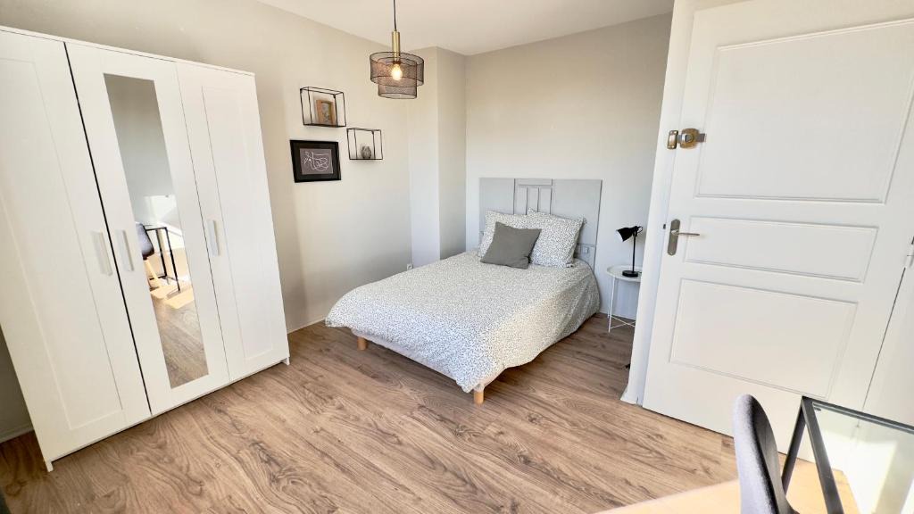 Isle House | Maison en colocation, 2 salles de bains & WC, Wifi, Parking, proche CHU & Limoges