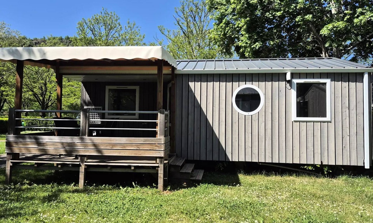 Flagnac House | Mobil home Acacia Junior - 30m² - 2 bedrooms 4 to 5 persons - 4 pers. included in the price