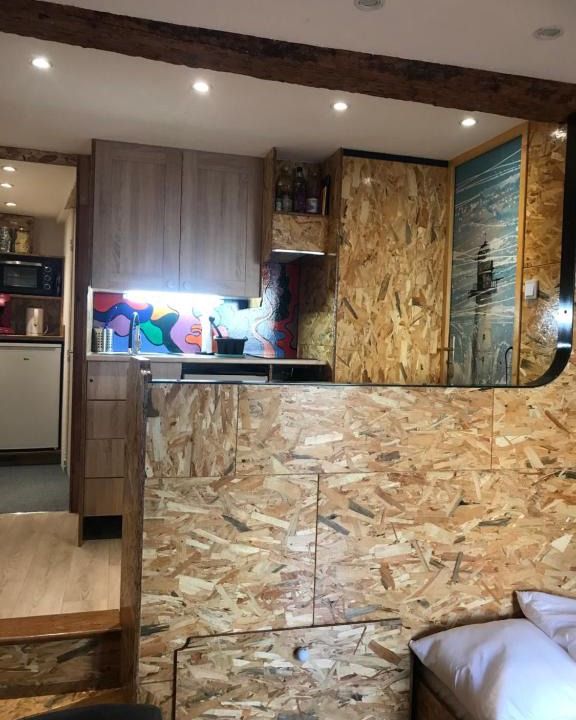Cite Apartment | New Boat