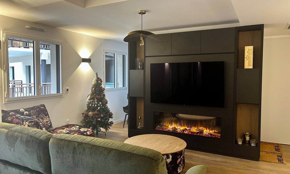 Saint-Lary-Soulan Apartment | New downtown apartment for 10 people