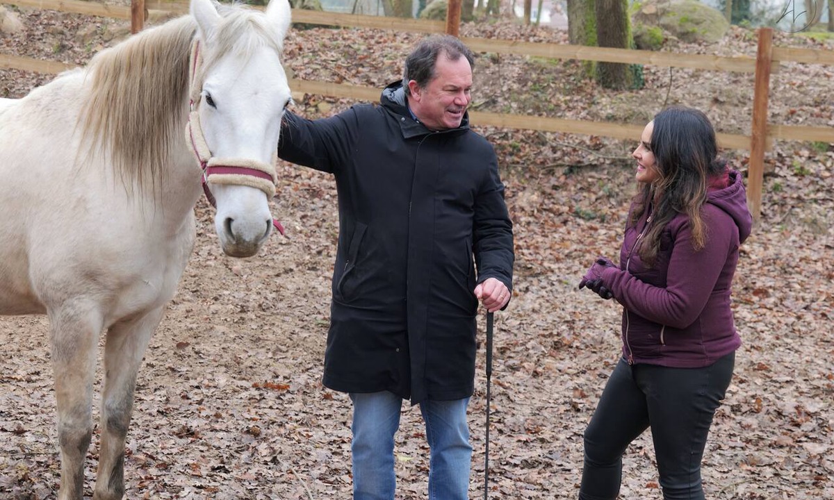 Boutigny-sur-Essonne House | Overnight stay at Horse Paradise Ranch with a private hot tub and pool