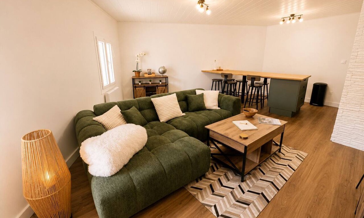 Pont-du-Chateau Apartment | Résidence de la Place