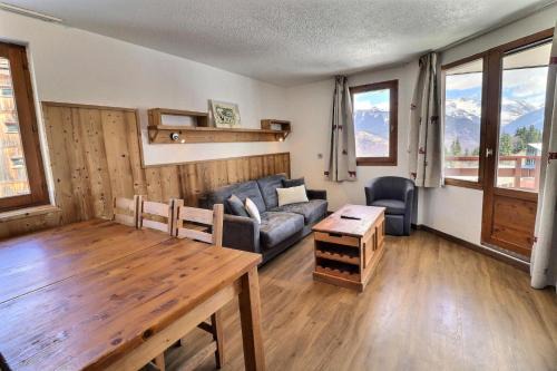 La Perriere Apartment | Résidence Grand Bois A - CONFORTABLE 2 PIECES + CABINE, SKIS AUX PIEDS ET PROCHE DES COMMERCES MAE-2004