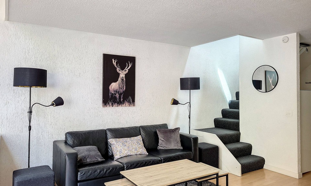 Saint-Jean-dʼAulps Apartment | Relais D7 – Sleeps 6–8 – Duplex with mountain views – Saint Jean D'Aulps resort – Near Morzine