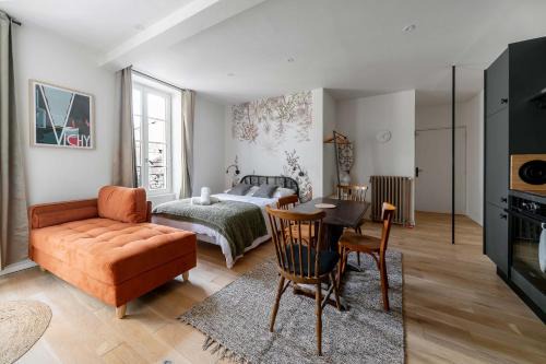 Vieux Vichy Apartment | Residence Aristide Briand - Appartements design centre ville