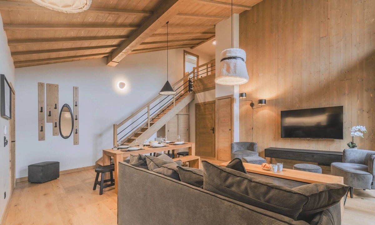 Combloux Apartment | Sophisticated Alpine Stay in Megeve