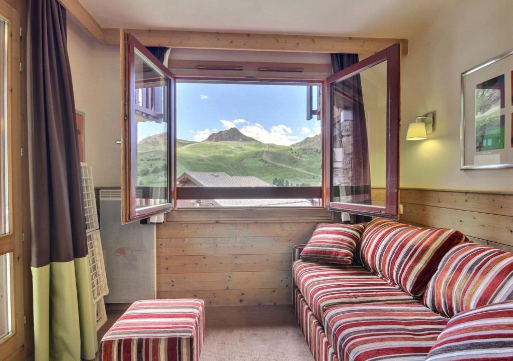 Belle Plagne Apartment | Studio cabine ensoleillé pour 4 pers, proche pistes - FR-1-455-201