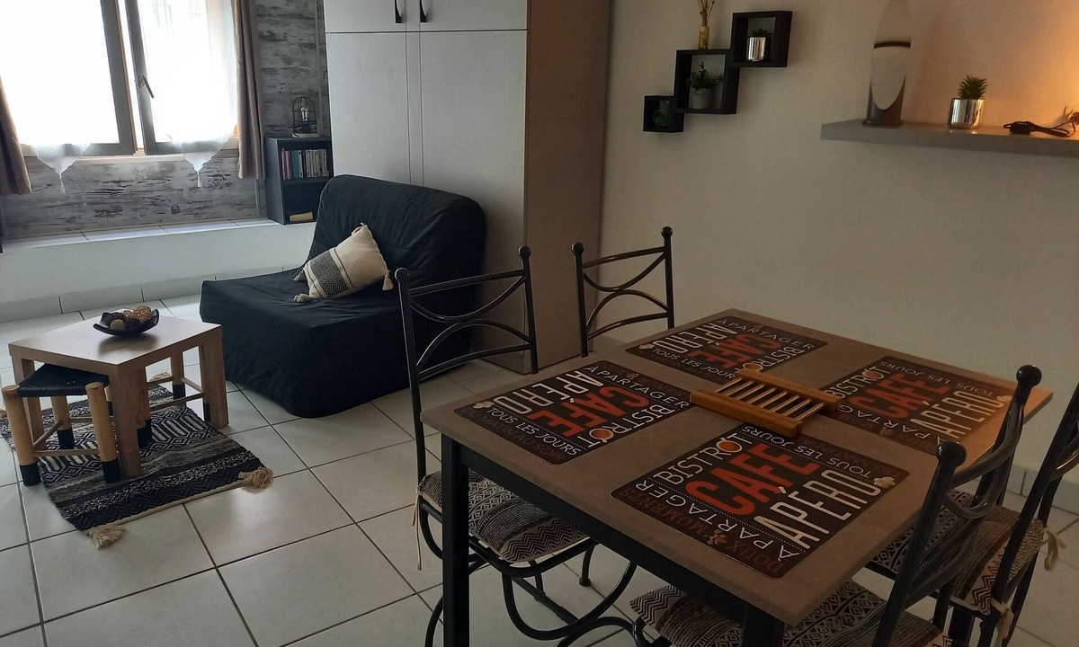 Ax-les-Thermes Apartment | Studio COSY + RDC Centre AX - Ideal SKI (cable car 100 m) & Cure(100 m)
