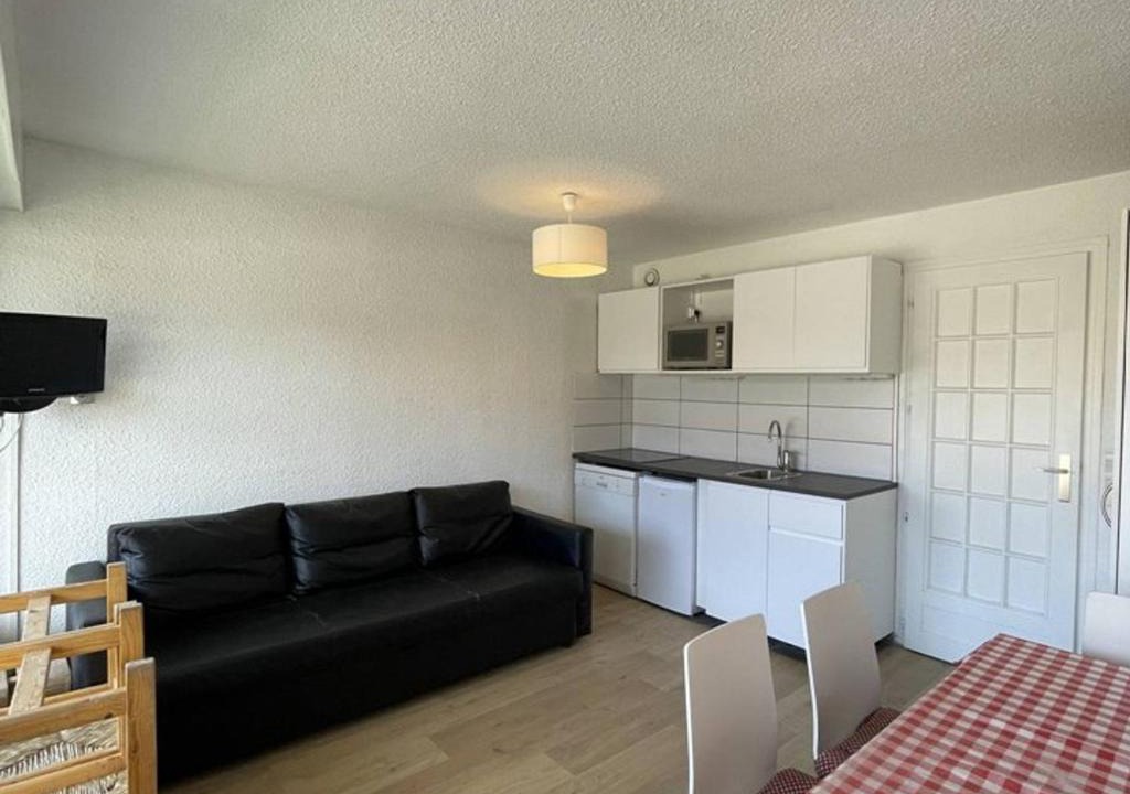Jeux Apartment | Studio pour 4 à L'Alpe d'Huez, près des pistes - FR-1-405-123