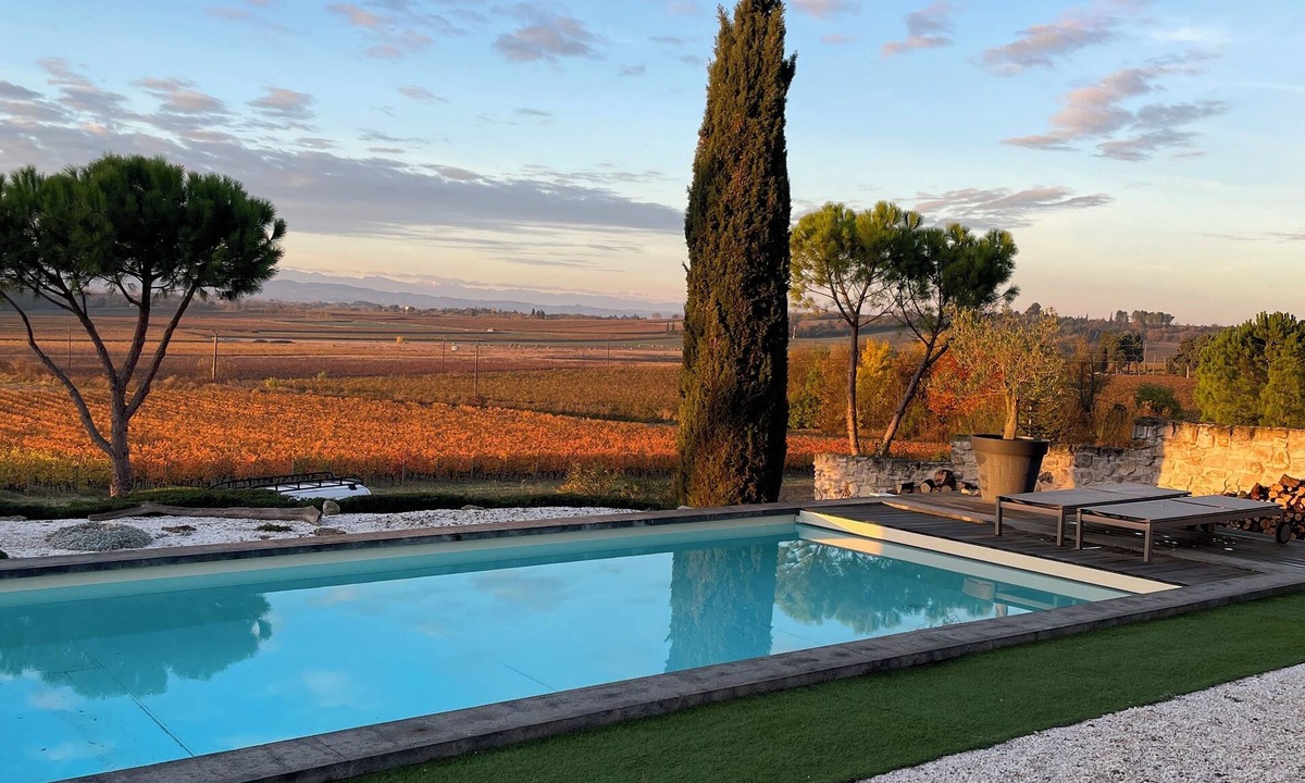 Ventenac-Cabardes Villa | STUNNING STONE FARMHOUSE AMIDST THE VINEYARDS, 20 MINUTES FROM THE CITY OF CARCASSONNE