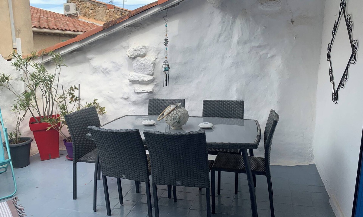 Cazouls-les-Beziers House | The daring home between sea and mountains perfect for family vacations