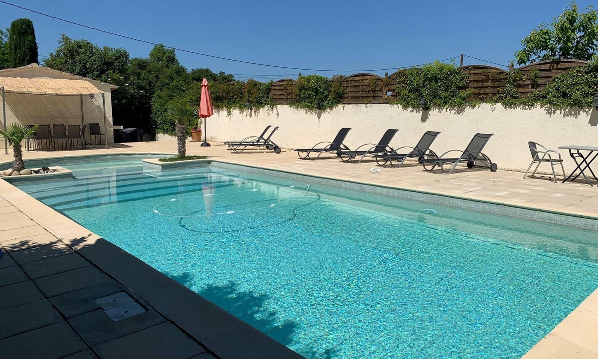 Villelaure House | Typical Provencal farmhouse