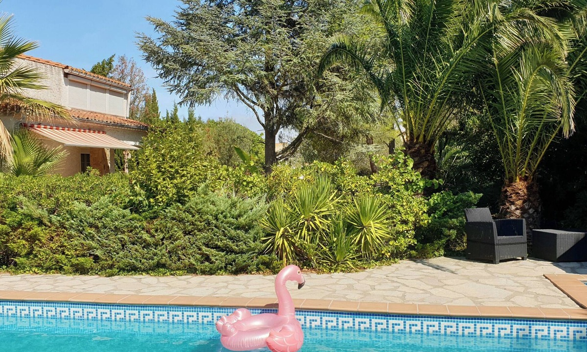 Sigean Villa | Vacation home in a peaceful setting. Co2 Mosquito Trap