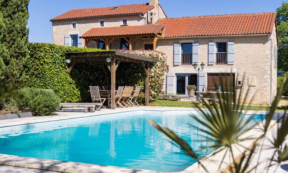 Gramat Villa | Villa with pool and parking - 12 guests
