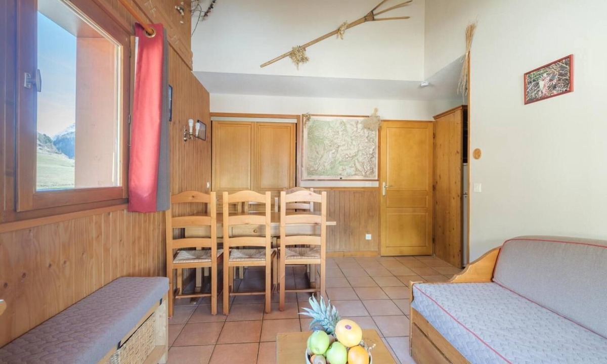 Lanslevillard Apartment | Wifi, 50m from shops, fitness, sauna, balcony, tv, ski locker, 32m², Val Cenis