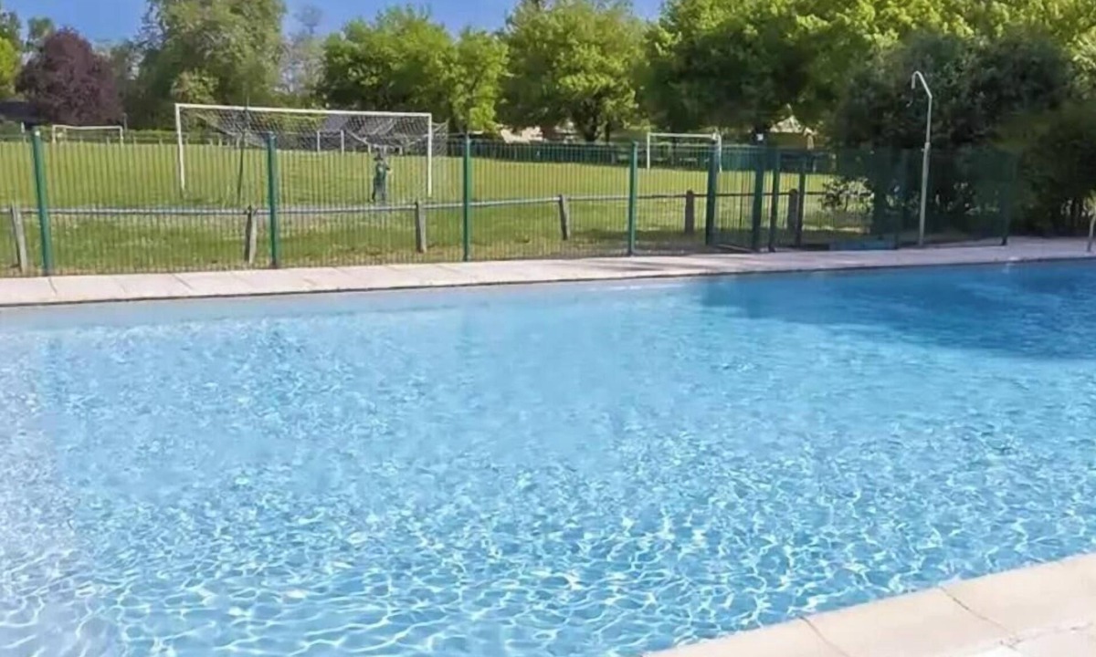 Lestelle-Betharram House | ZEcamping 3 étoiles piscine chiens acceptés tente 5m2 2 pers