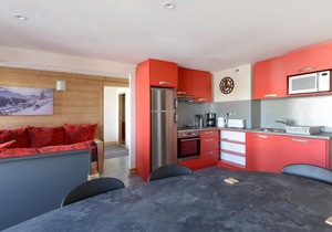 1st floor, view mountain, balcony, tv, ski locker, 72m², Montchavin La Plagne